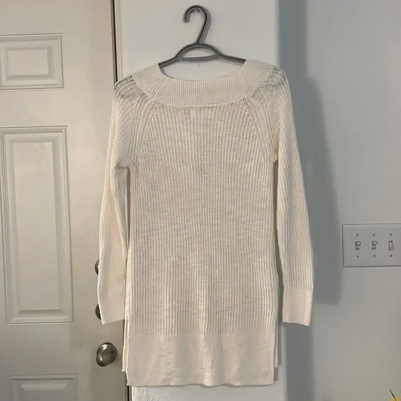 Lou & Grey Ivory Tunic Sweater Size XS - Picture 2 of 4